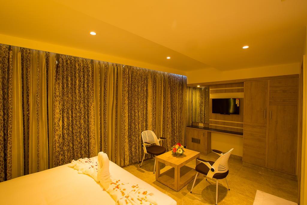 Hotel Radha Prasad Erode Camera foto